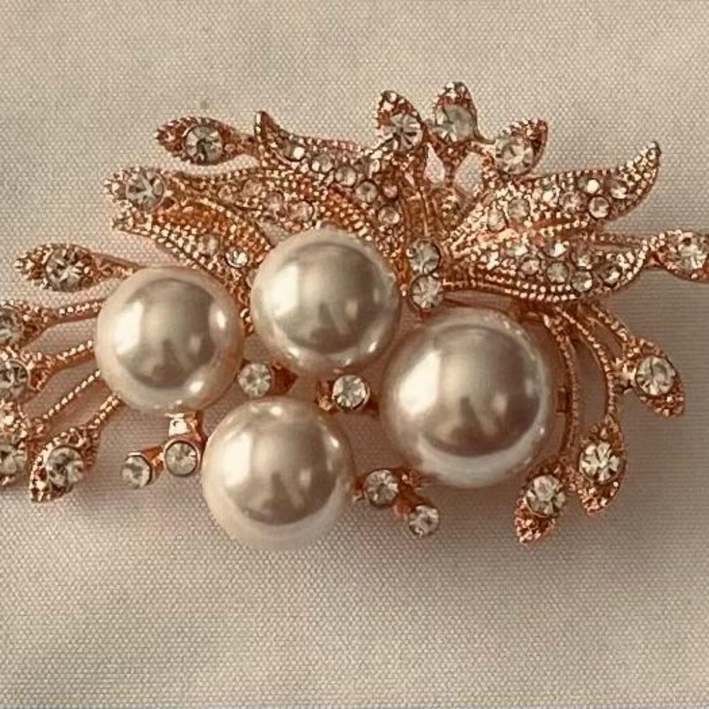 Brooch